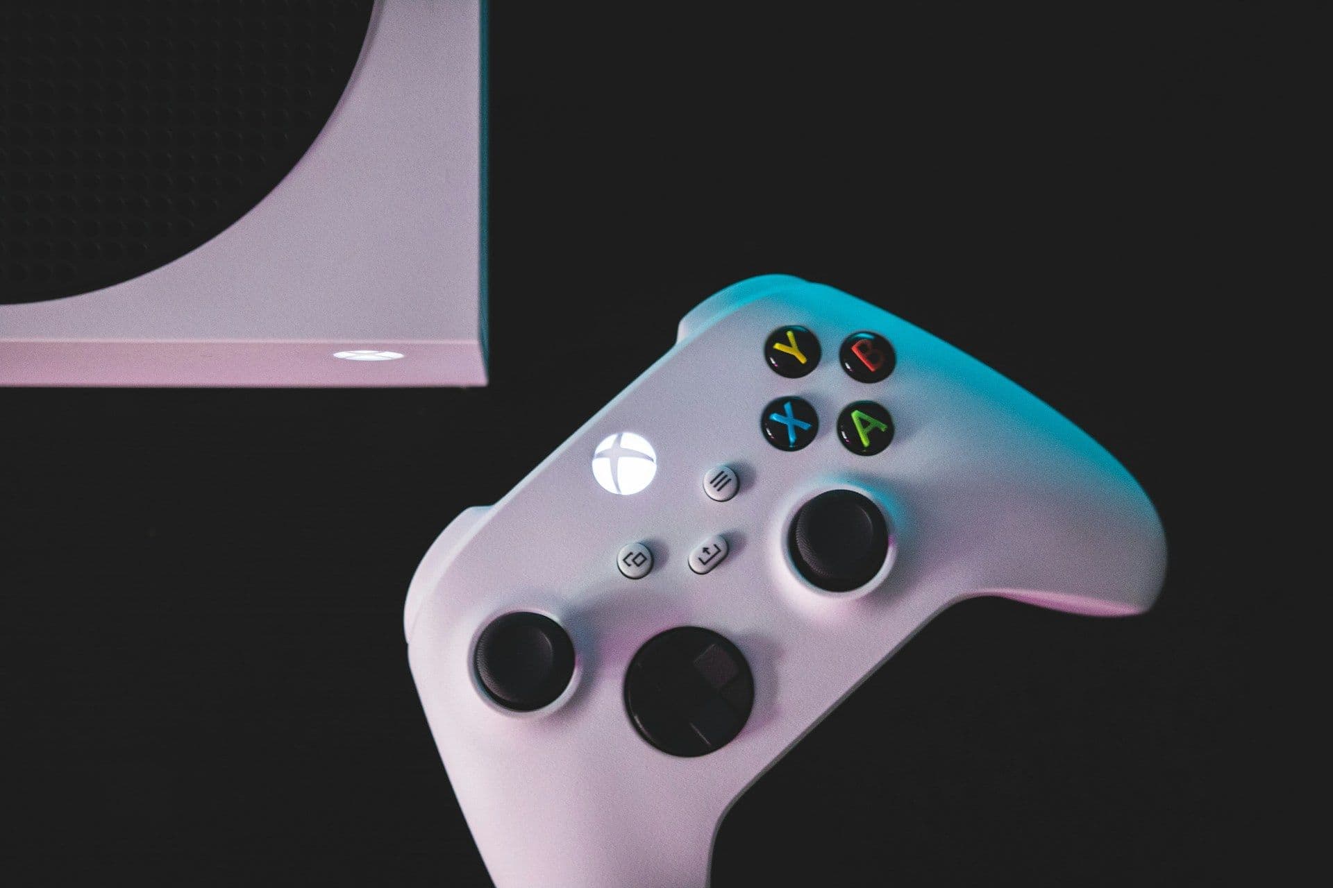 Xbox Layoffs Are Coming in July as New CEO Declares a Division-Wide Reset